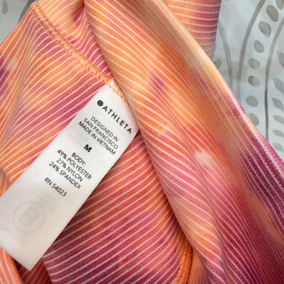Athleta Salutation Stash Pocket II Capri Women M Orange Tie Dye Yoga Leggings - Picture 5 of 8